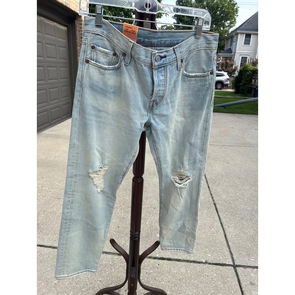 Levis 501 CT Customized Tapered Distressed Light Wash Jeans Women 25x32 NWT - Picture 3 of 10